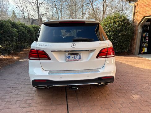 Used 2016 Mercedes-Benz GLE 400 4MATIC image 4