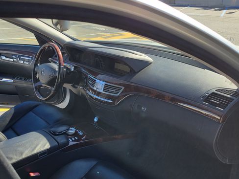 Used 2013 Mercedes-Benz S 550 image 6