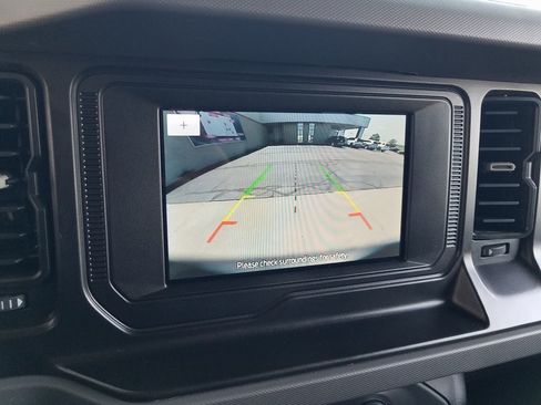 Used 2023 Ford Bronco 4-Door image 17