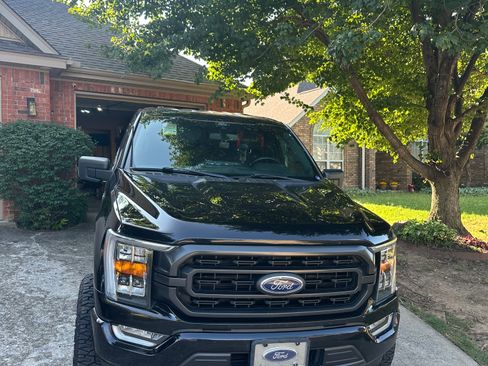 Used 2021 Ford F150 XLT w/ Equipment Group 302A High AWD/4WD image 2