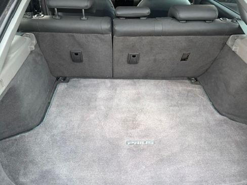 Used 2008 Toyota Prius Touring w/ Pkg 6 FWD image 9