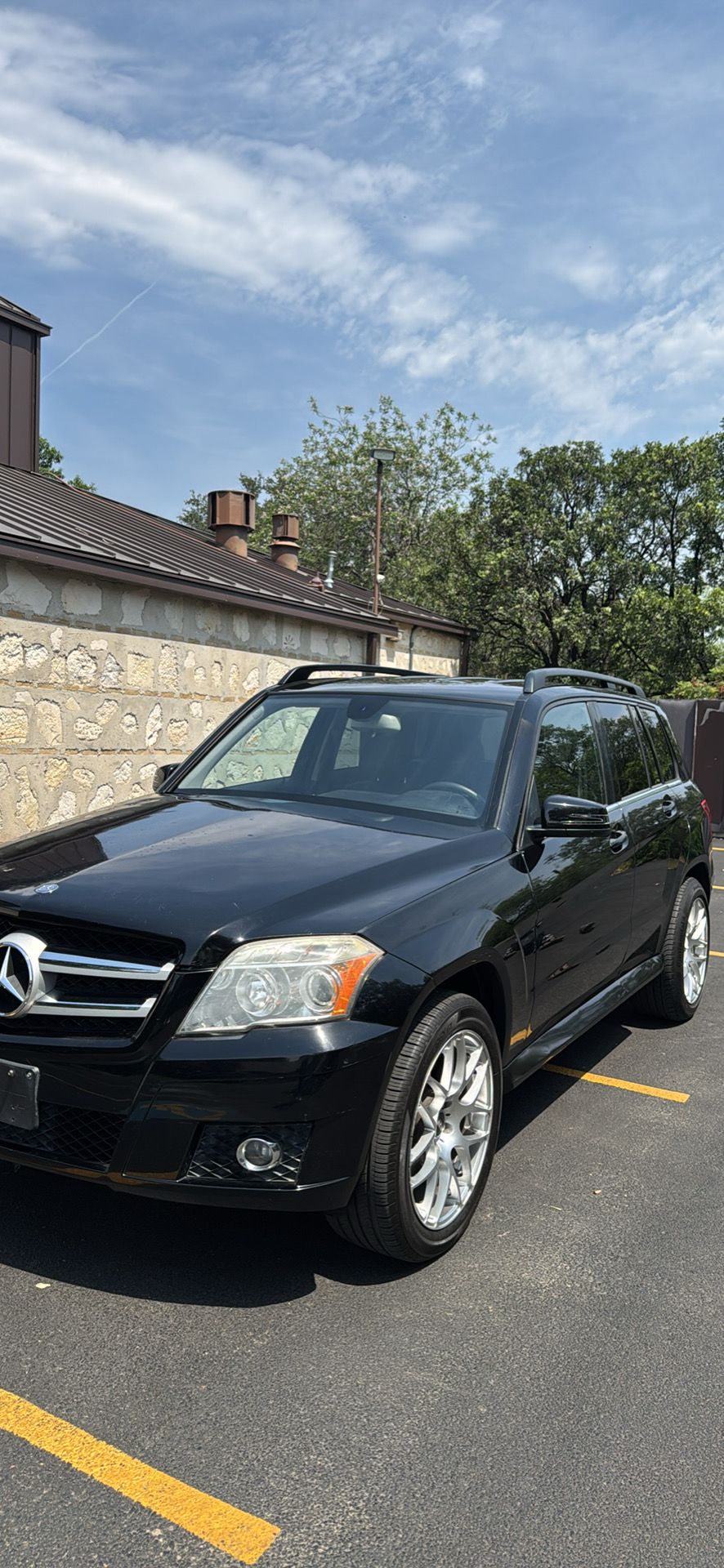 Used 2010 Mercedes-Benz GLK 350 2WD image 1