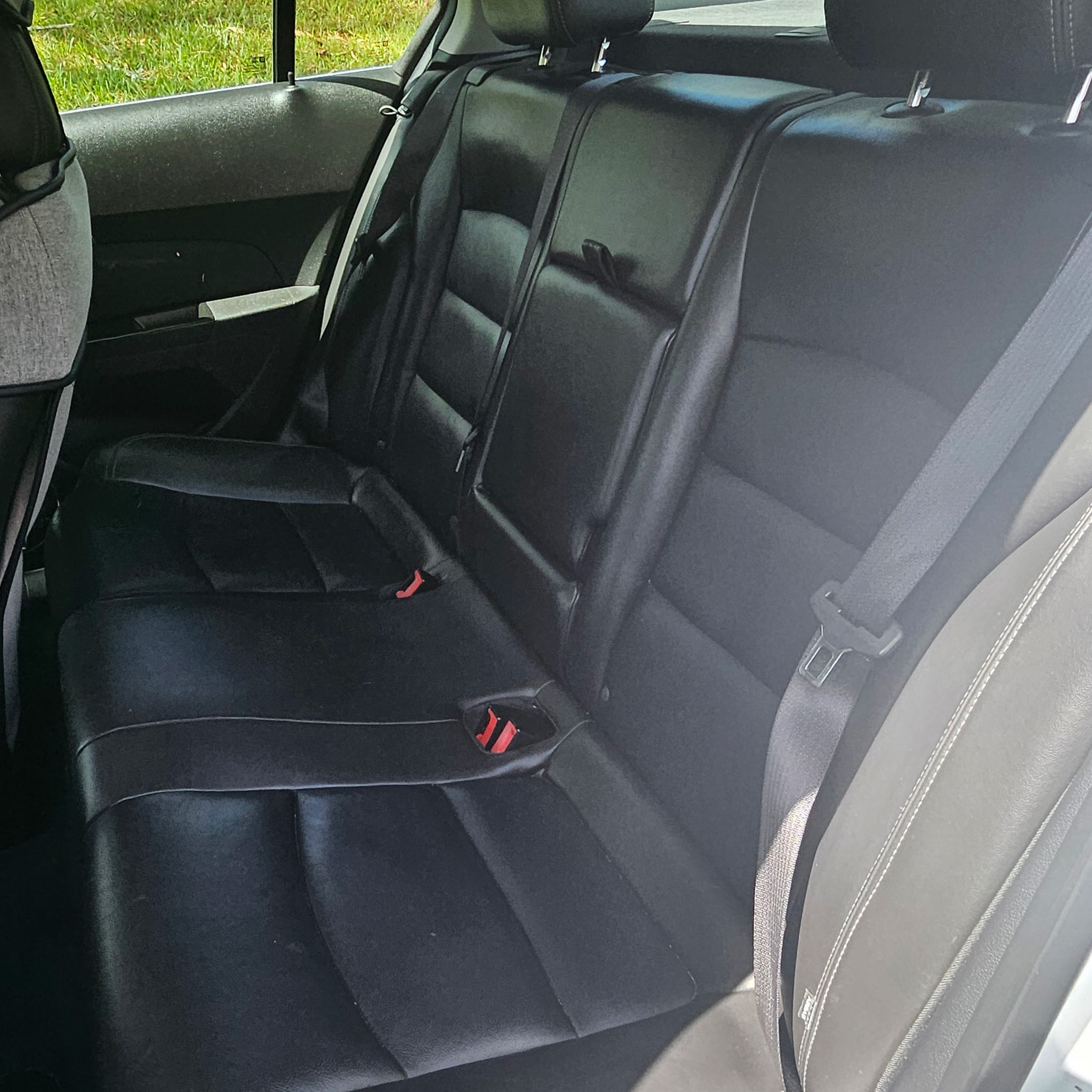 Used 2012 Chevrolet Cruze LT FWD image 14