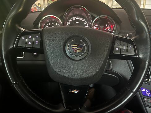 Used 2014 Cadillac CTS V RWD image 11