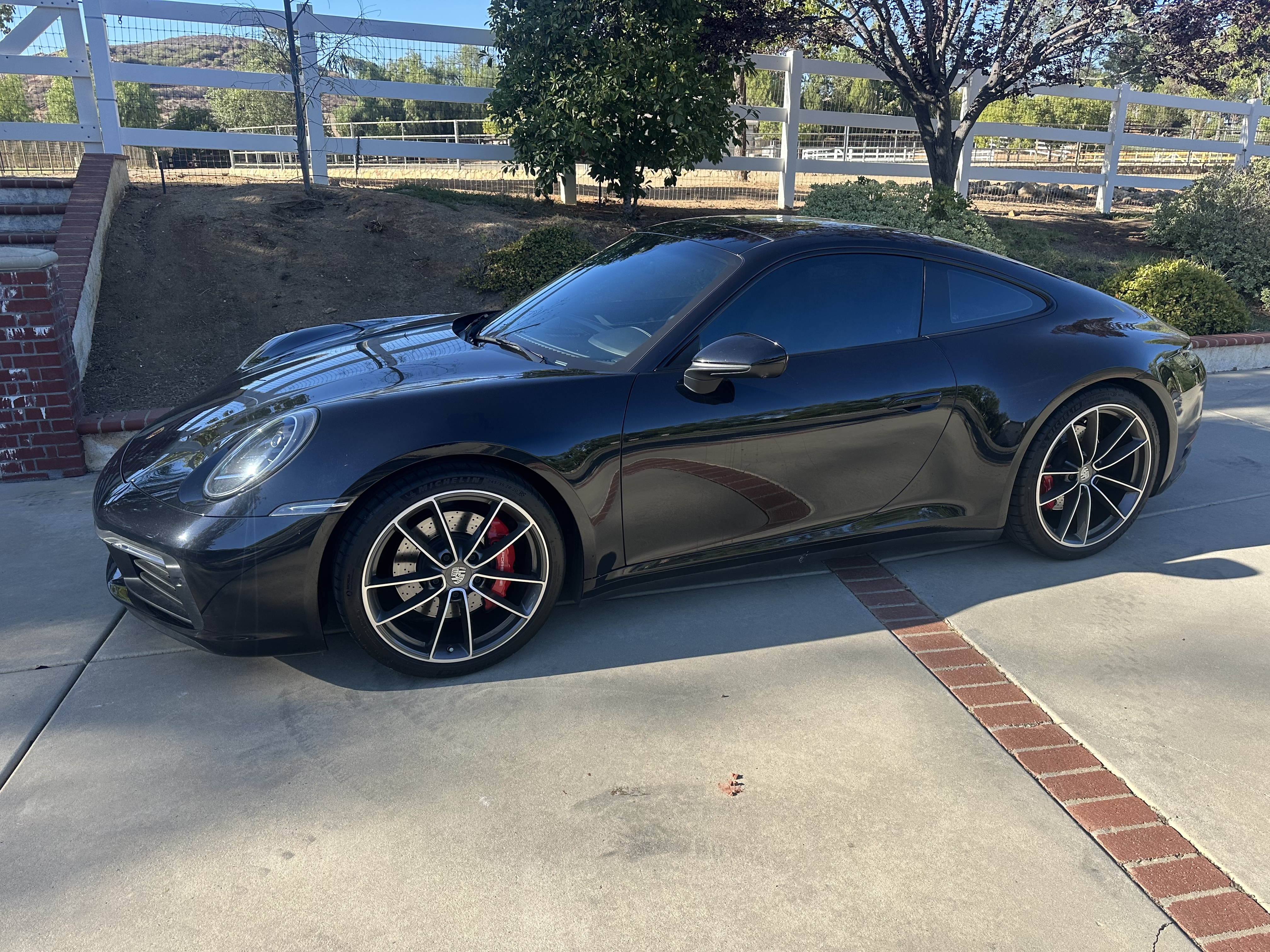 Used 2023 Porsche 911 Carrera 4S AWD/4WD image 1
