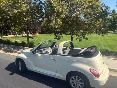 Used 2007 Chrysler PT Cruiser Touring image 5