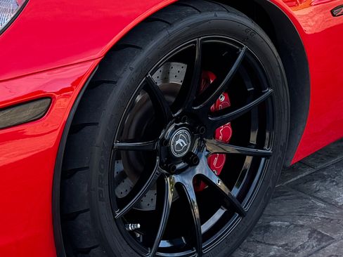 Used 2010 Chevrolet Corvette Z06 w/ Preferred Equipment Group image 16