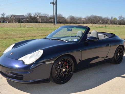 Used 2004 Porsche 911 Carrera 4 image 14