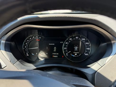 Used 2020 Lincoln MKZ w/ Convenience Package image 12