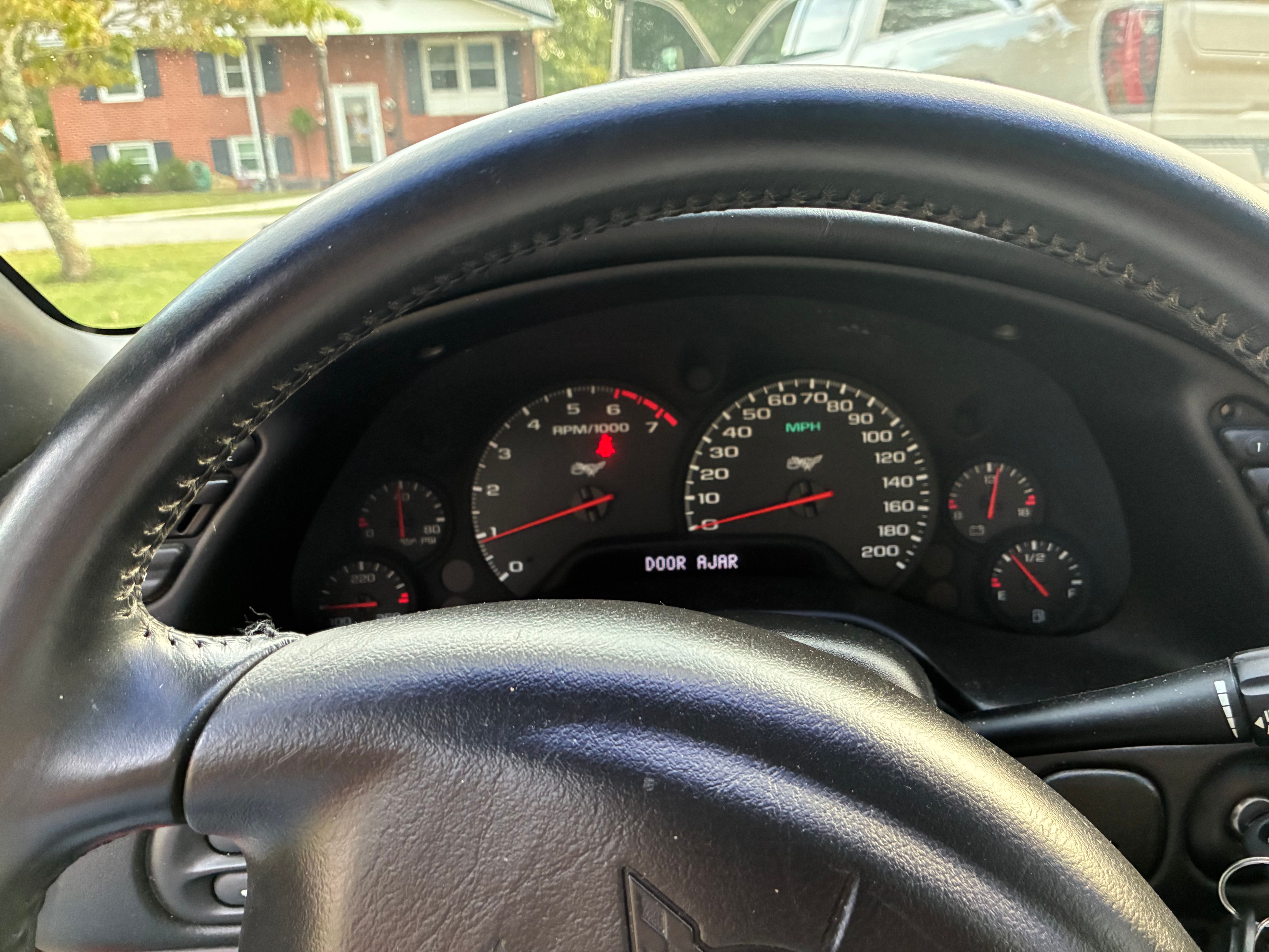 Used 2003 Chevrolet Corvette Coupe w/ Preferred Equipment Group RWD image 21