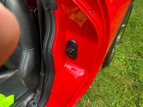 Used 1997 Chevrolet Corvette Coupe w/ Memory Pkg image 16