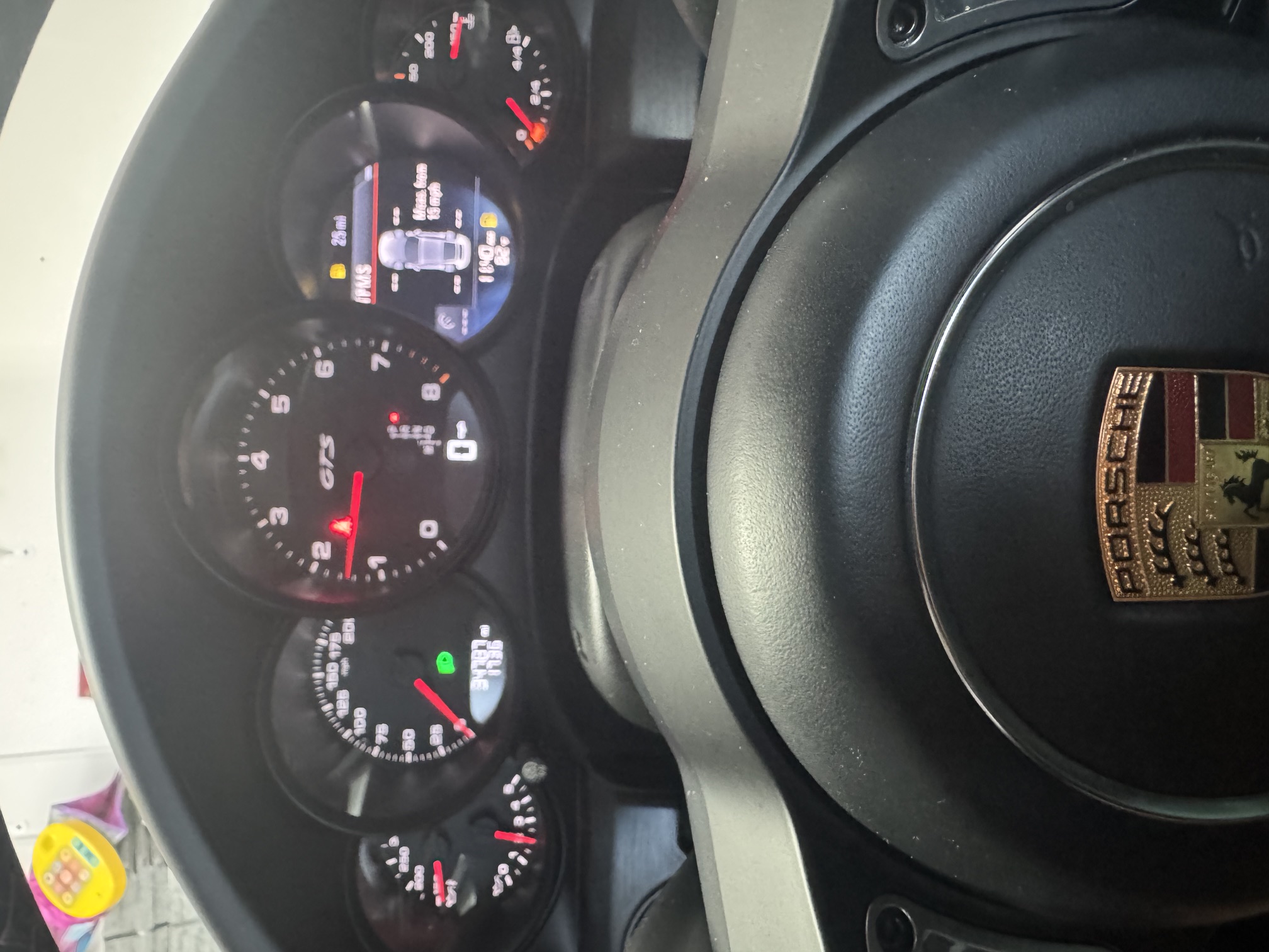 Used 2018 Porsche 911 GT3 RS image 25