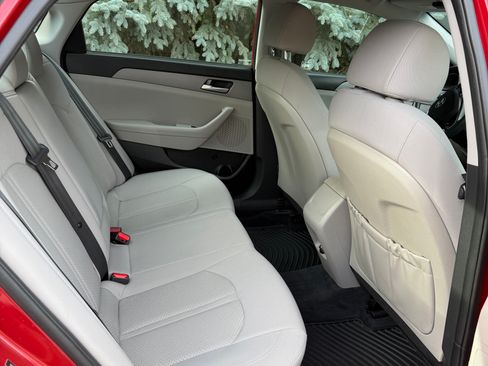 Used 2018 Hyundai Sonata SE image 9