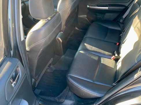 Used 2015 Subaru Impreza 2.0i Sport Limited image 11