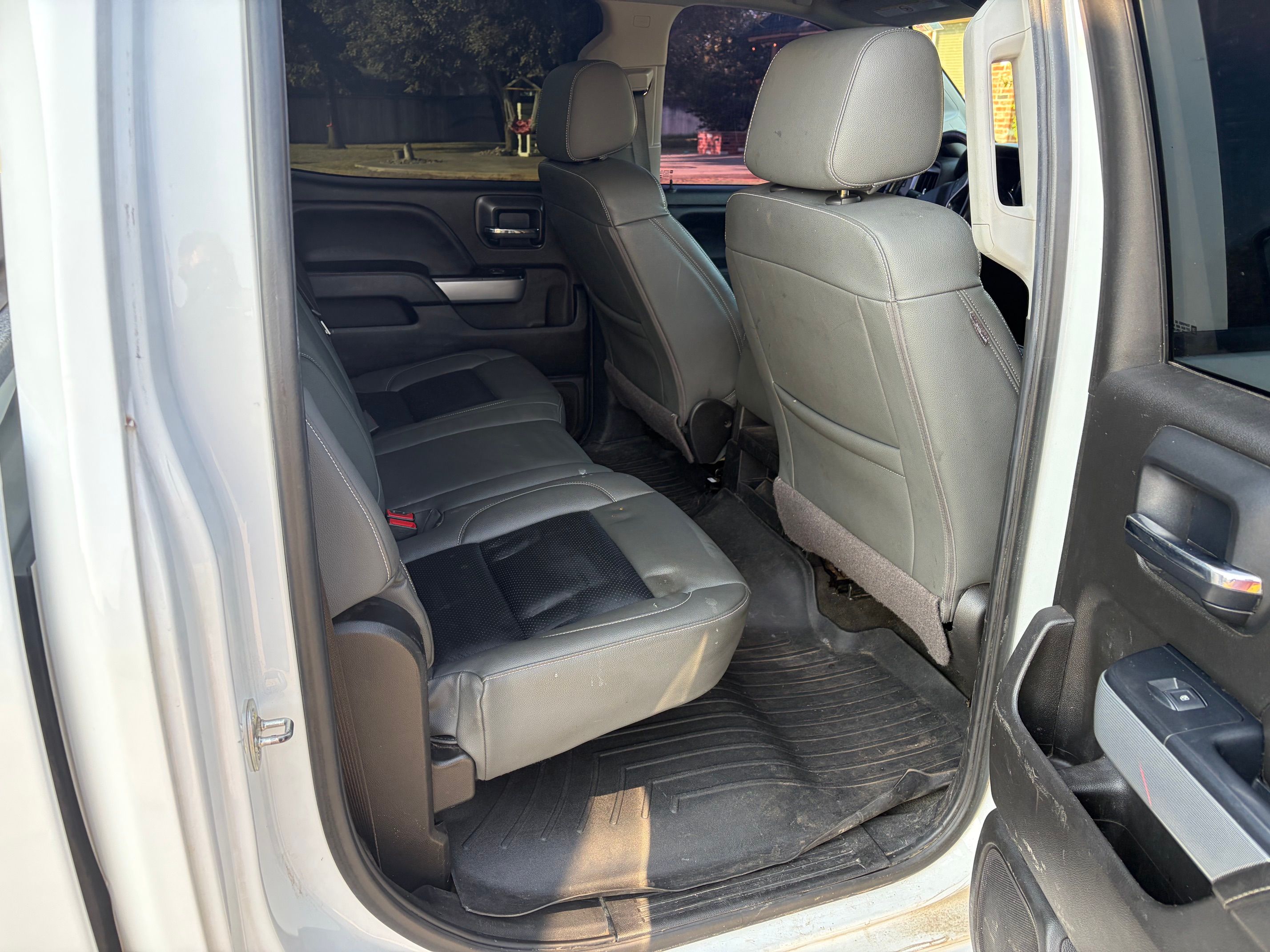 Used 2018 Chevrolet Silverado 2500 LT w/ LT Fleet Convenience Package AWD/4WD image 15