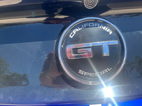 Used 2017 Ford Mustang GT Premium RWD image 11