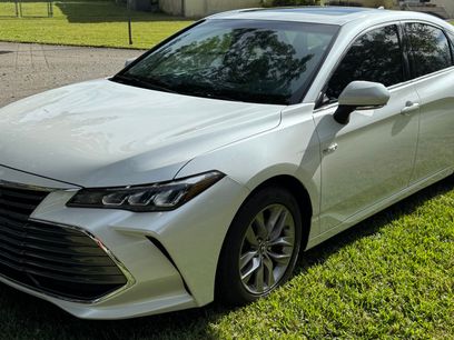 Used 2019 Toyota Avalon XLE