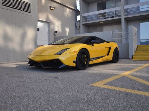 Used 2012 Lamborghini Gallardo LP 570-4 Super Trofeo Stradale image 15