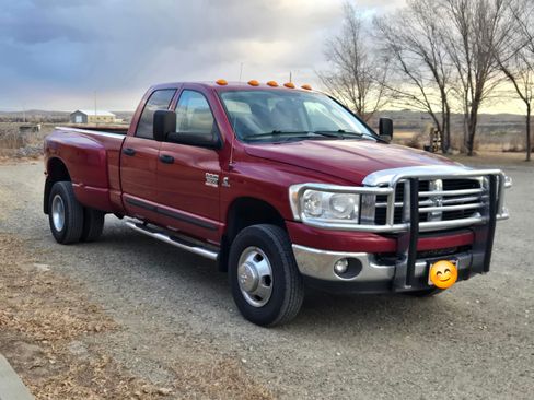 Used 2007 Dodge Ram 3500 Truck SLT w/ Quad Cab Big Horn Value Group image 4
