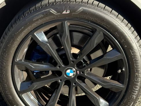 Used 2019 BMW X4 M40i w/ Premium Package image 10