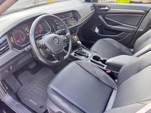 Used 2019 Volkswagen Jetta SE image 8