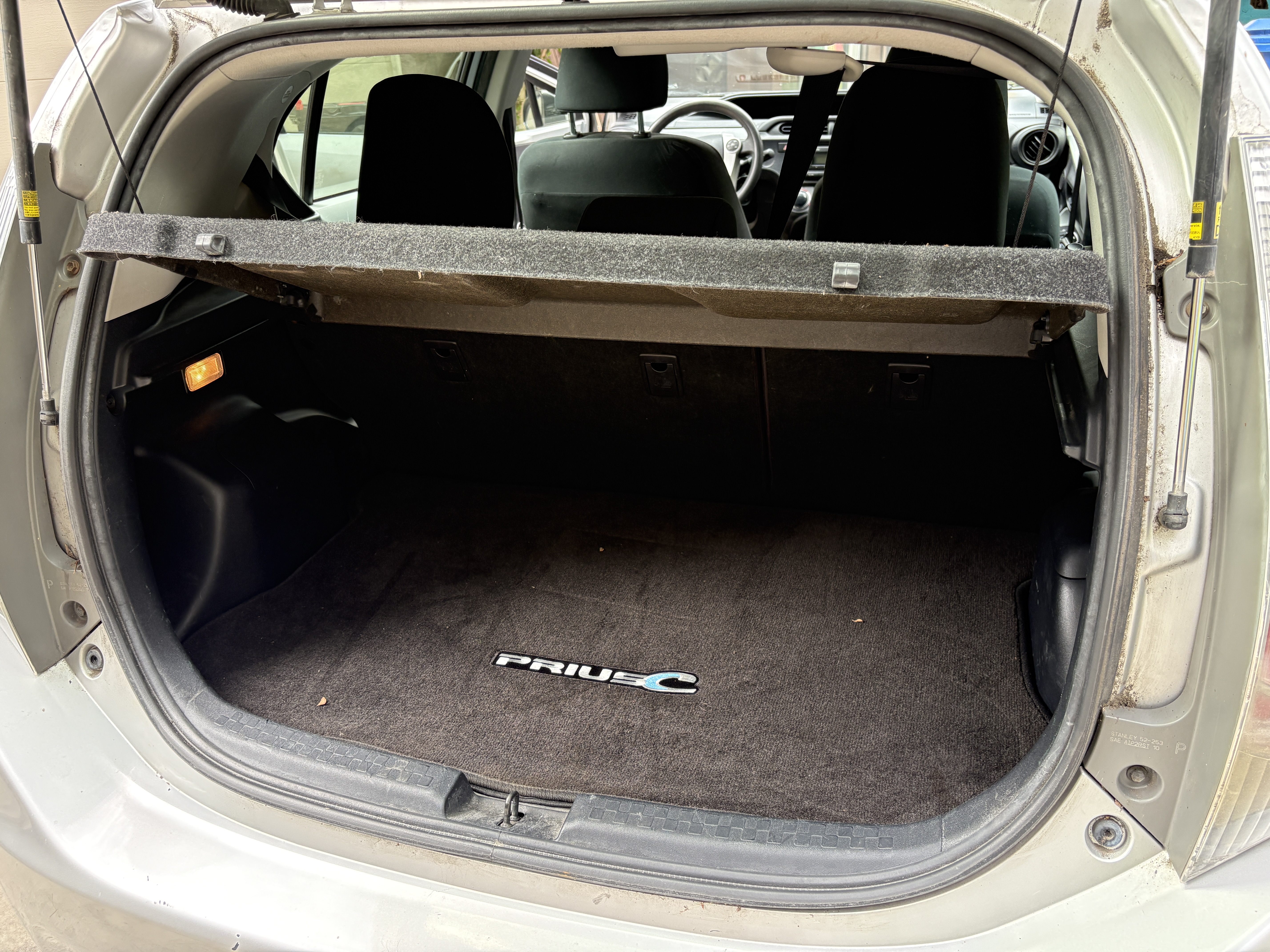 Used 2013 Toyota Prius C Two FWD image 10