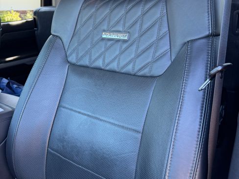 Used 2018 Toyota Tundra Platinum AWD/4WD image 13