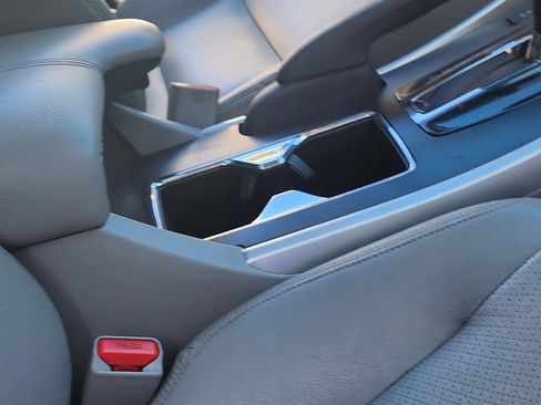 Used 2013 Honda Accord EX-L image 16