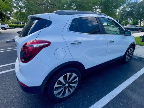 Used 2018 Buick Encore Essence FWD image 13