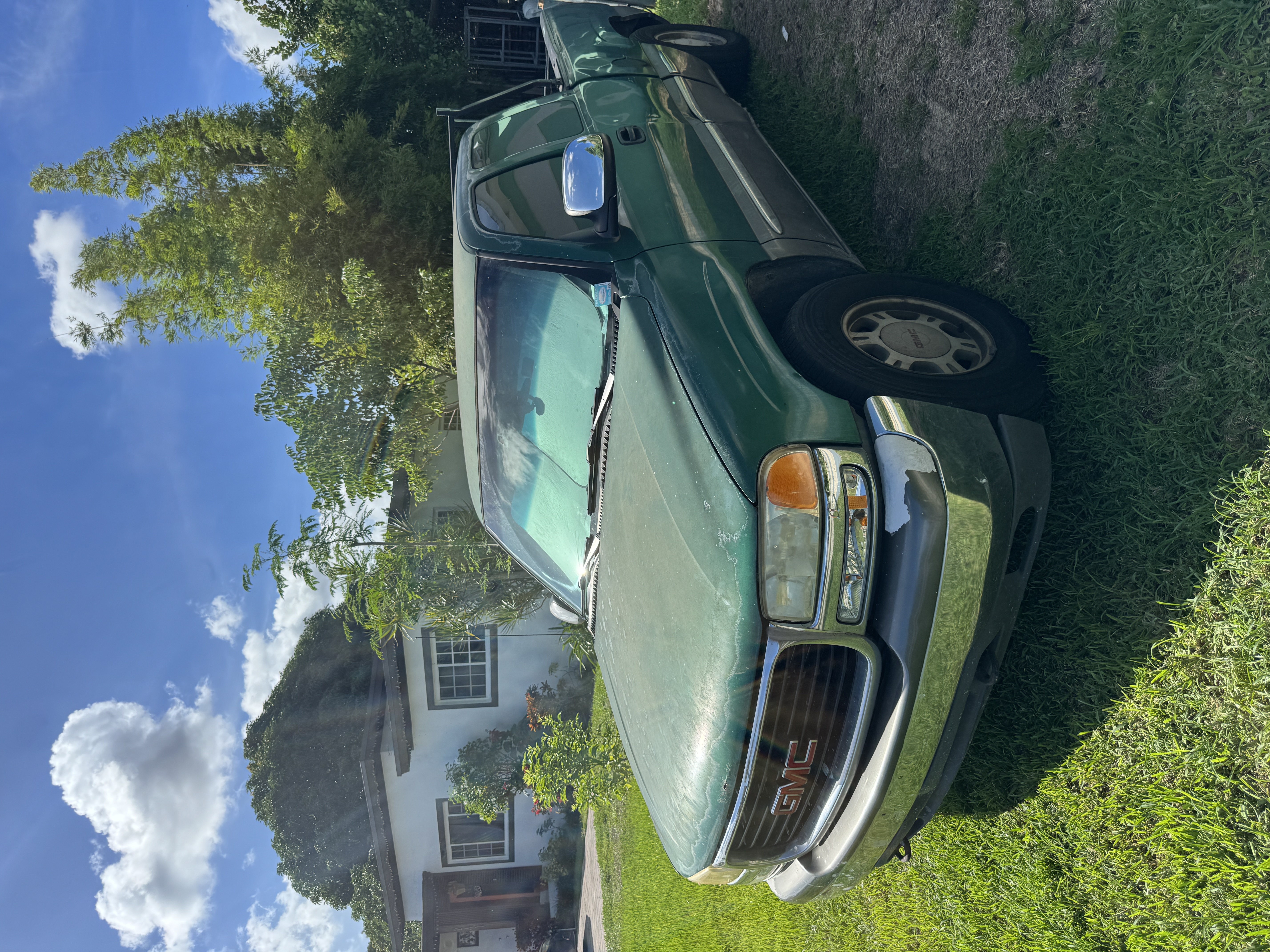 Used 2000 GMC Sierra 1500 2WD Extended Cab image 1