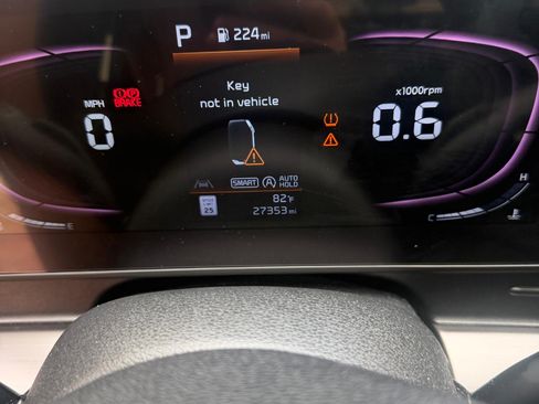 Used 2023 Kia Sportage EX FWD image 13