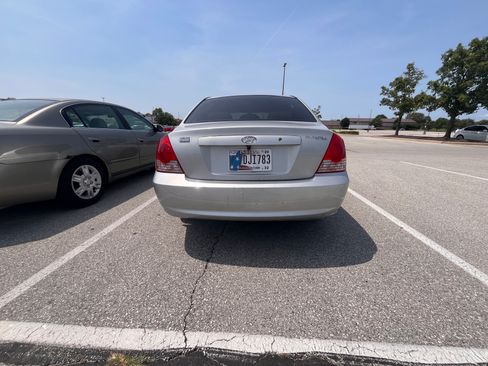 Used 2006 Hyundai Elantra Limited FWD image 26