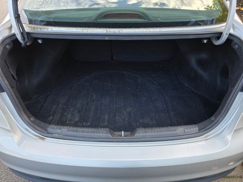 Used 2017 Kia Forte LX image 13