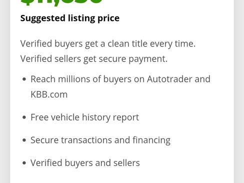 Used 2015 Toyota Camry LE image 13