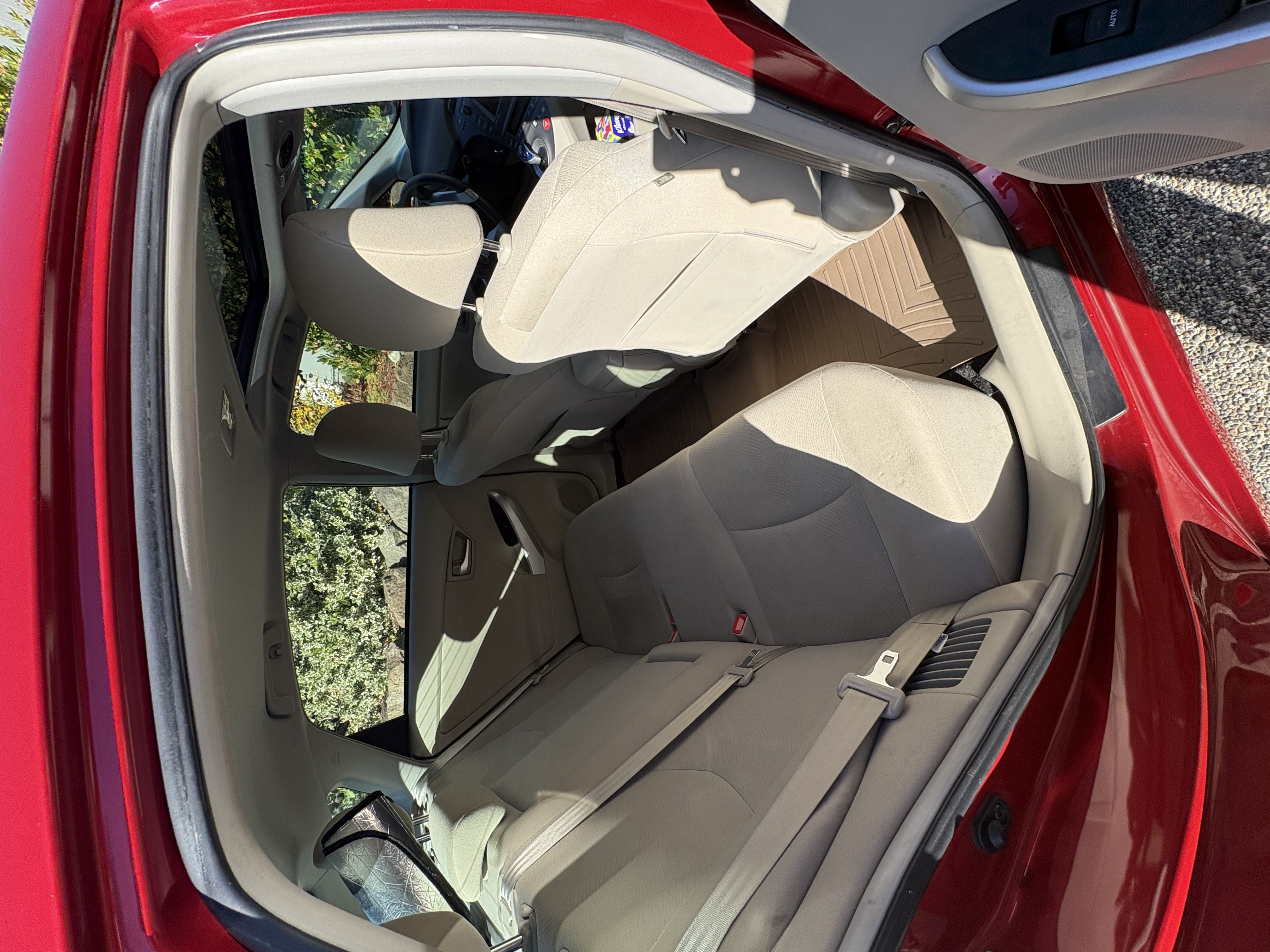 Used 2013 Toyota Prius Three w/ Solar Roof Pkg FWD image 6