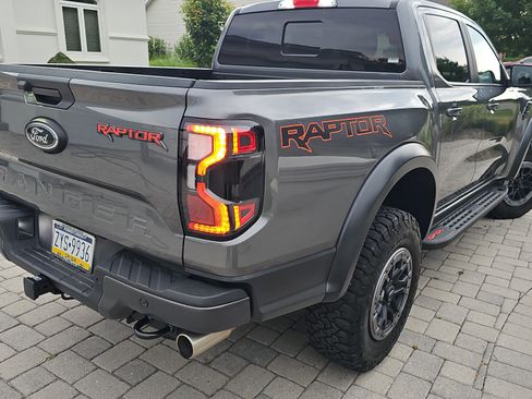 Used 2025 Ford Ranger Raptor AWD/4WD image 6