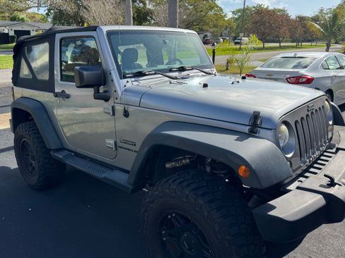 Used 2015 Jeep Wrangler Sport w/ Quick Order Package 24S image 2
