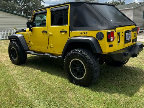 Used 2008 Jeep Wrangler Unlimited X image 5