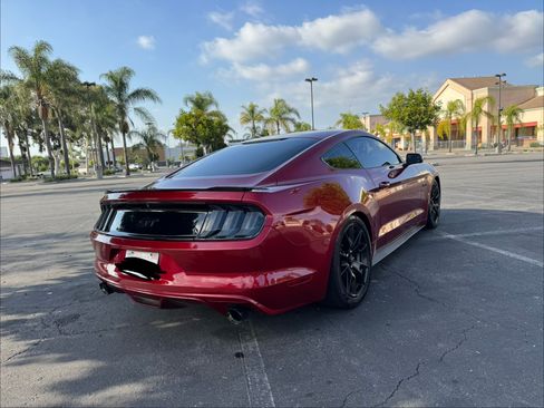 Used 2017 Ford Mustang GT w/ Black Accent Package RWD image 16