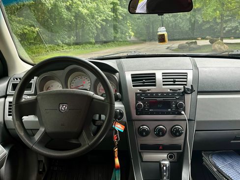 Used 2008 Dodge Avenger SE image 21