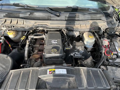 Used 2012 RAM 2500 ST w/ Chrome Appearance Group AWD/4WD image 21