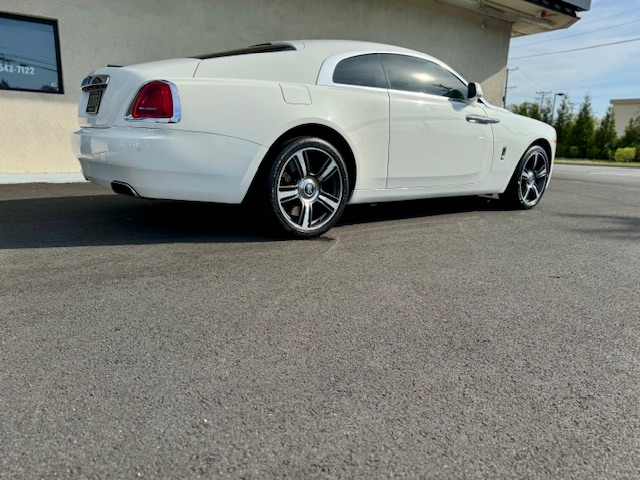 Used 2015 Rolls-Royce Wraith RWD image 13