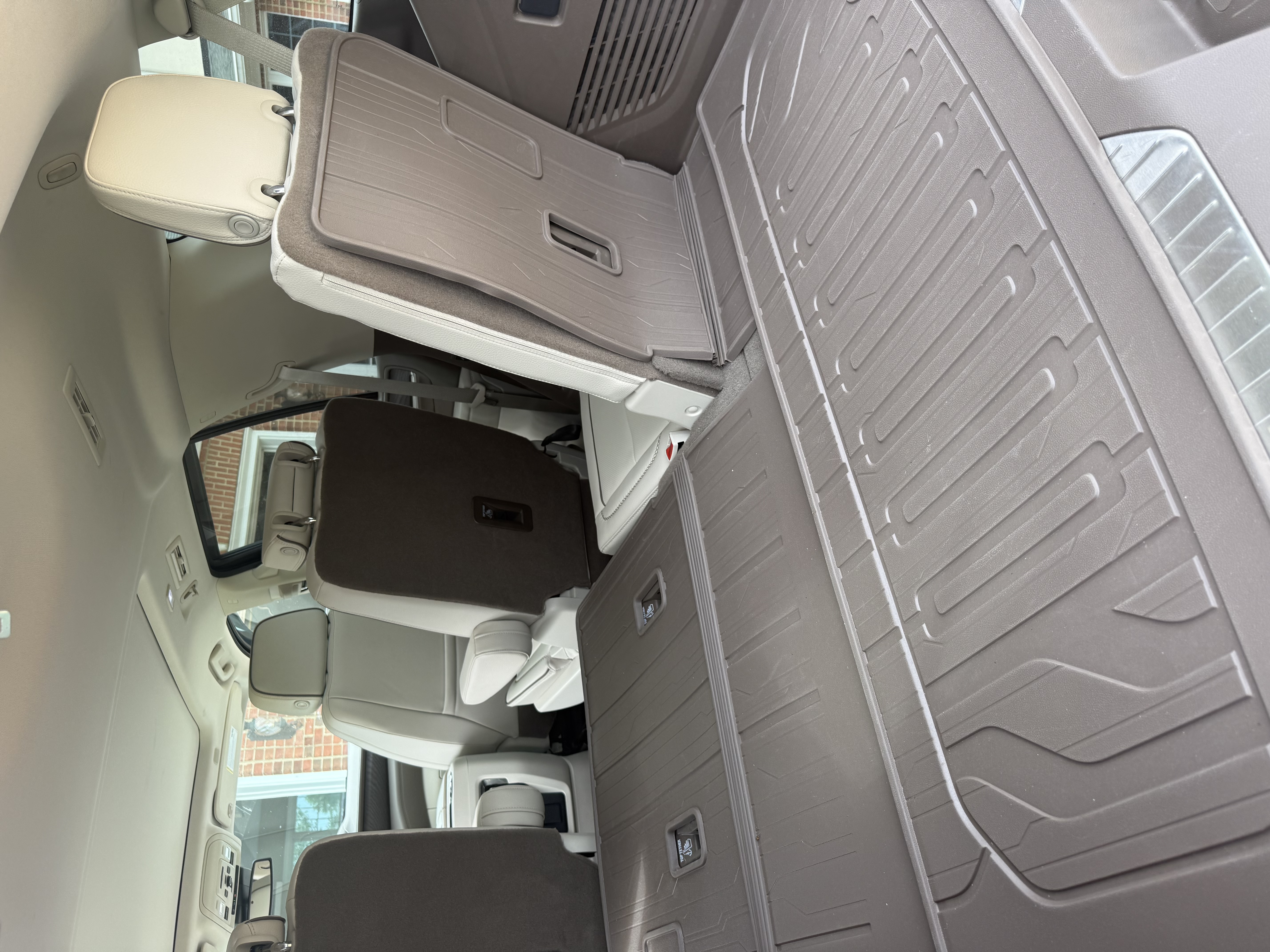 Used 2024 GMC Yukon Denali w/ Max Trailering Package AWD/4WD image 8