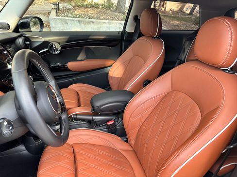 Used 2024 MINI Cooper S w/ Signature Upholstery Package image 15