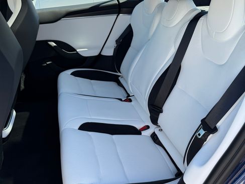 Used 2025 Tesla Model S Plaid AWD/4WD image 4