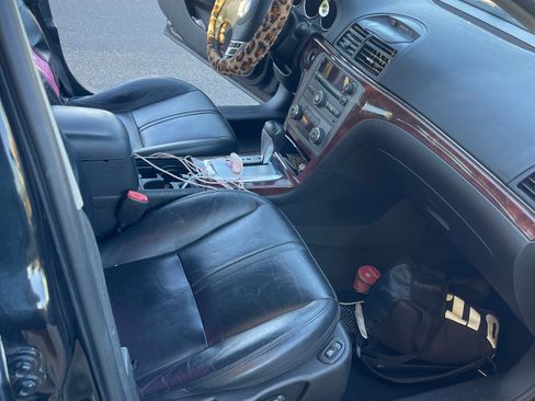 Used 2008 Saturn Aura XR w/ Premium Trim Package image 6