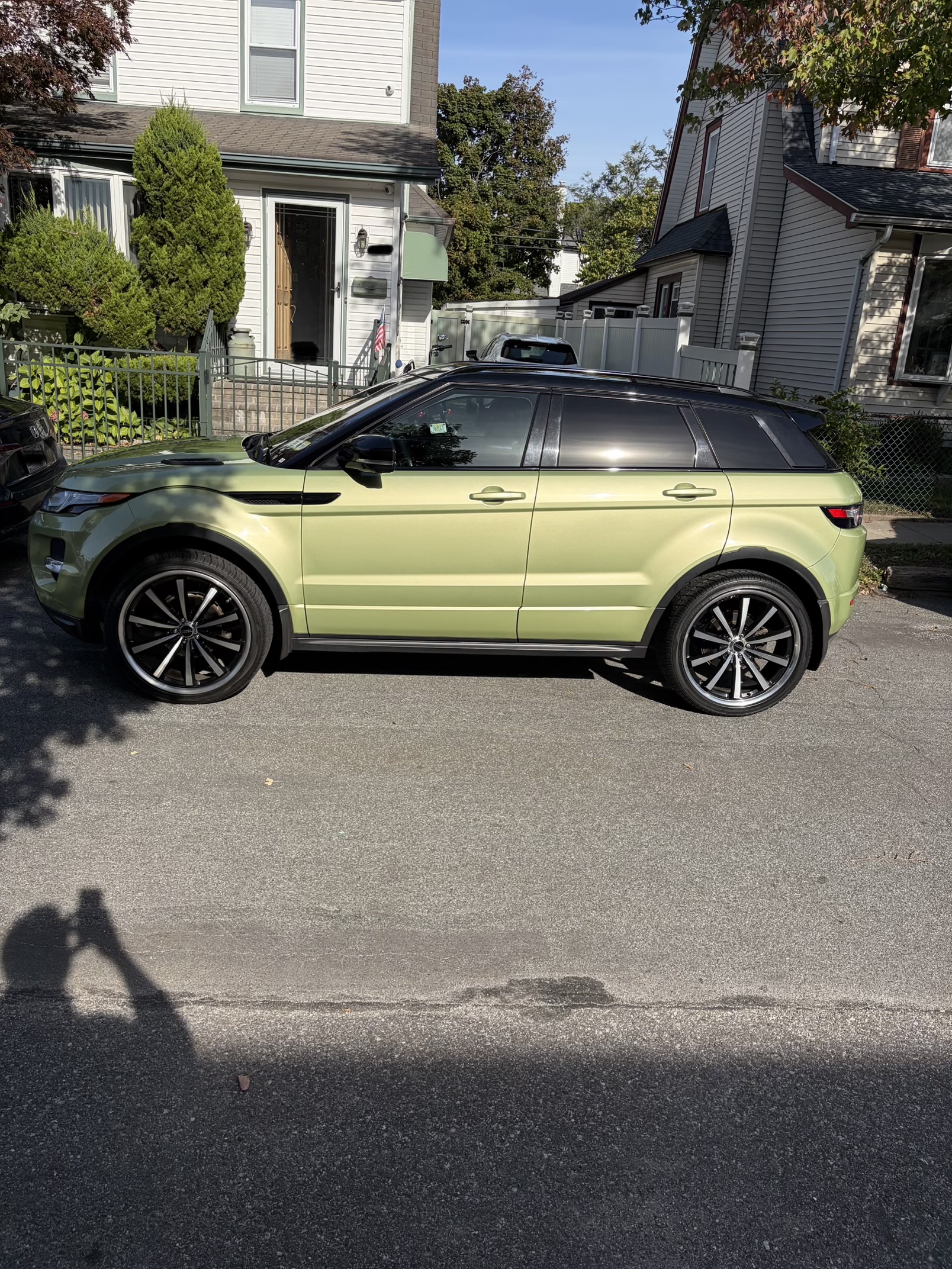 Used 2012 Land Rover Range Rover Evoque Dynamic AWD/4WD image 12