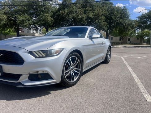 Used 2016 Ford Mustang Premium RWD image 13