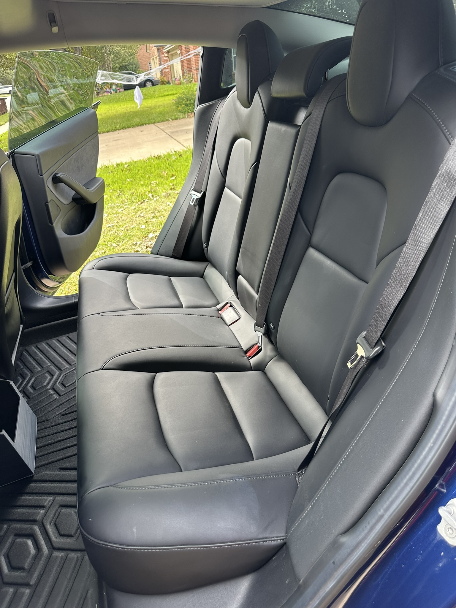 Used 2018 Tesla Model 3 Long Range AWD/4WD image 18