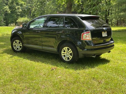 Used 2010 Ford Edge SE image 6